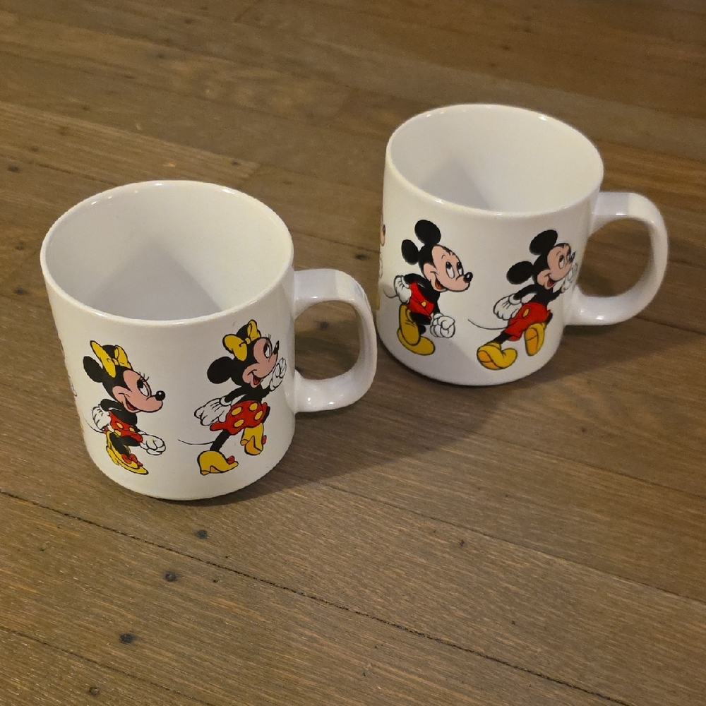 Disney Mickey and Minnie Mouse Mugs - "Walk Around"  Vintage. Set Of 2